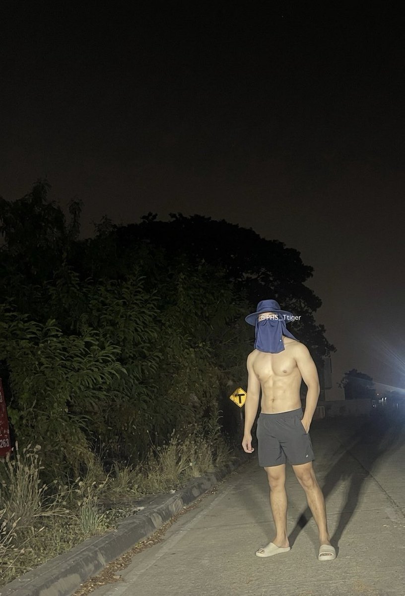 พี่เสือ II 🐯 tweet media