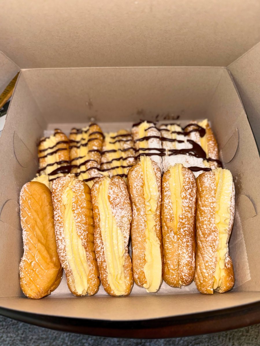 VillageCare100's tweet image. 🎉 Last week, we celebrated Mr. Harry Wood’s 99th birthday! A WWII Navy vet &amp;amp; truck driver, he shared amazing stories. Thanks to his caregiver, Marsha! Join us in wishing him a happy birthday &amp;amp; share where you're from! 🇺🇸 #VillageCaregiving #WeCare