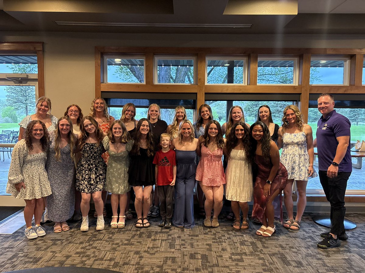 ECC Softball tweet media