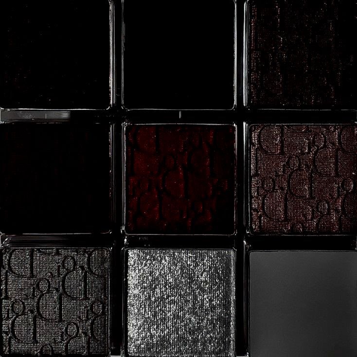 vampkittii's tweet image. ⠀꒰ vampkittii.straw.page ꒱

⠀　⠀ 🩸 leah , 19  ⌒⠀
⠀⠀⠀⠀she   ノ⠀girlfailure⠀
︵⠀bi , stoner , kitty girl 🐾  .ᐟ
⠀#anitwt #mangatwt #promotwt
   #visualnovel #horror 

⠀♡ / ↻ to be moots .ᐟ   rcbyf 🎶