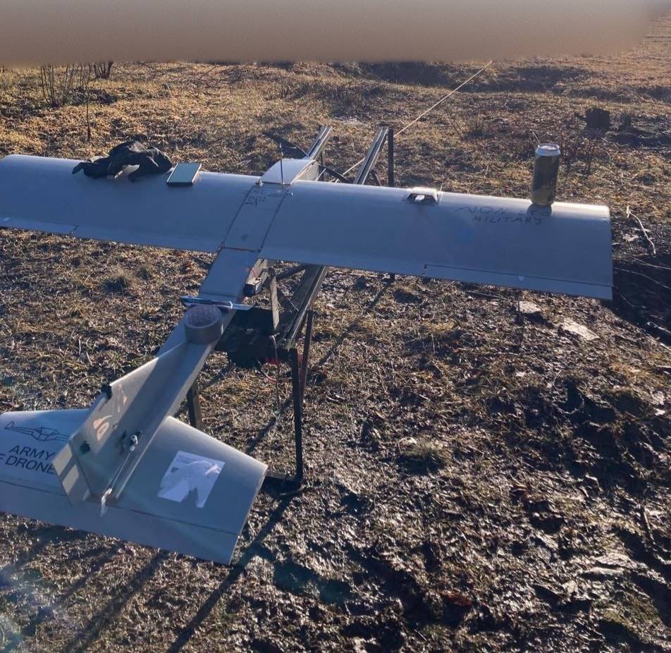 DroneBomber tweet media