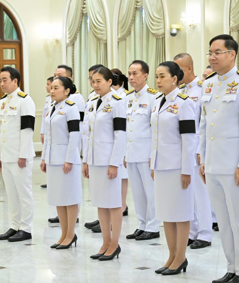 Nahmjirapornfan's tweet photo. 28 เม.ย. 69
#จิราพรสินธุไพร #สสร้อยเอ็ดเขต5 รองหัวหน้าพรรคเพื่อไทย อดีตรัฐมนตรีประจำสำนักนายกรัฐมนตรี ร่วมพิธีรับพระราชทานเครื่องราชอิสริยาภรณ์อันเป็นที่เชิดชูยิ่งช้างเผือกและเครื่องราชอิสริยาภรณ์อันมีเกียรติยศยิ่งมงกุฎไทย ชั้นสายสะพายประจำปี 2568📍ณ ตึกภักดีบดินทร์ ทำเนียบรัฐบาล https://t.co/OAWqEzNLzm