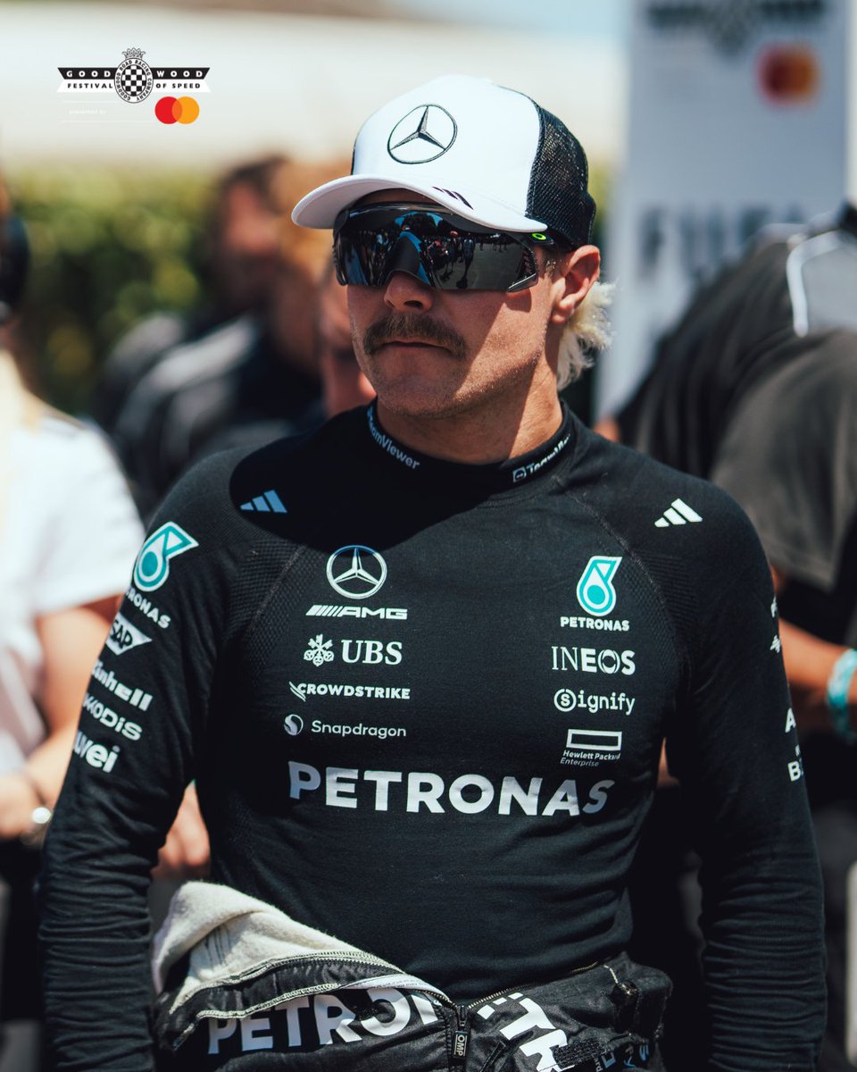 fosgoodwood's tweet image. We're confident that Valtteri Bottas is the coolest driver on the current #F1 grid. After seeing him at #FOS last year that was pretty certified. Did you see the ten-time grand prix winner aboard the #Mercedes W13 last year?
