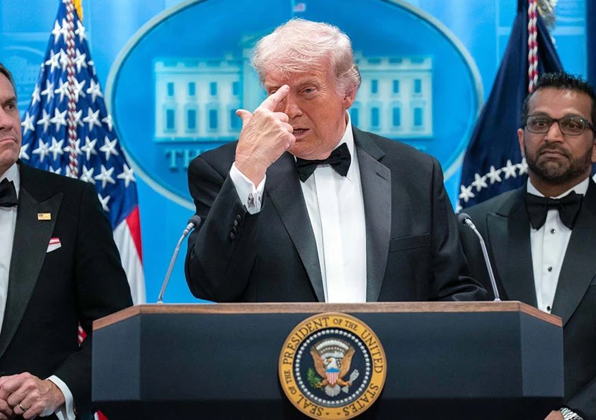 Public News X tweet media