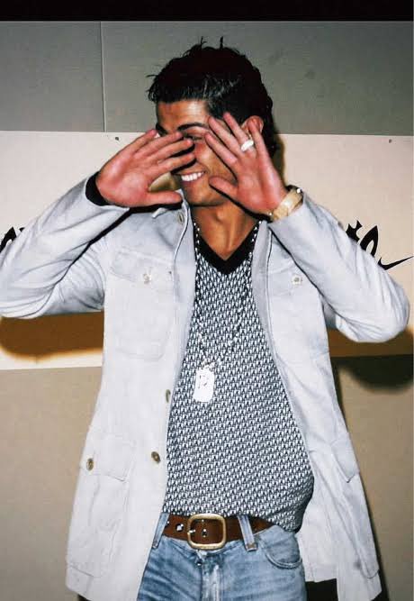 Carlos Alexis ❤️‍🔥🏹 tweet media