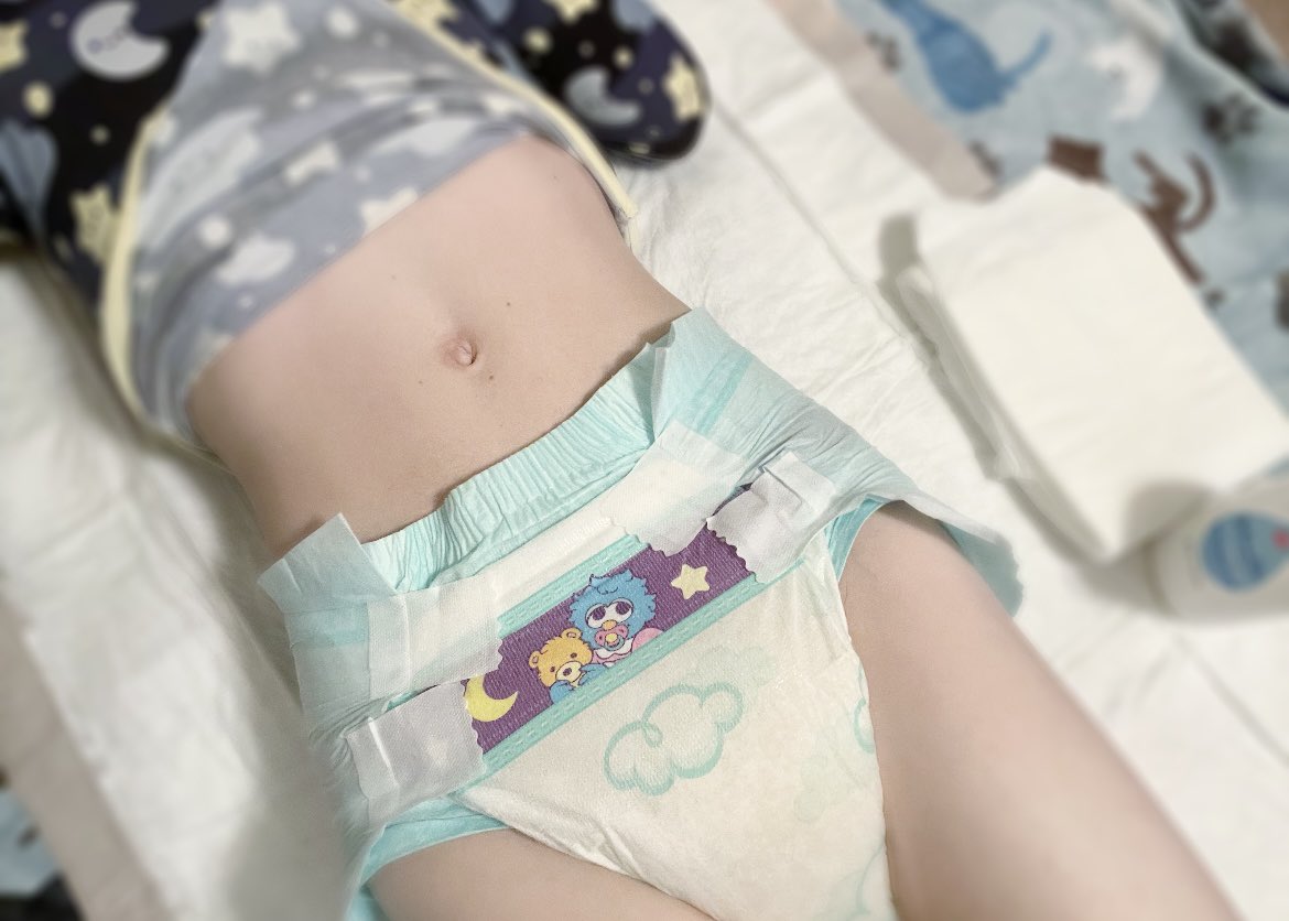 Callie 🌻🍼 tweet media