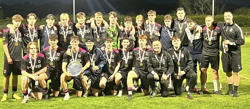 ColwynBayFC's tweet photo. Great night for Colwyn Bay U21s in being crowned champions of FAW Reserve League North Premier Conference https://t.co/o0R2r9HWY5