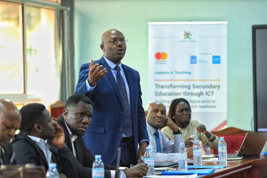 UNICEFUganda's tweet photo. Teachers are at the heart of this transformation. By integrating digital skills into learning and encouraging girls to explore ICT, teachers help unlock confidence, curiosity, and opportunity.

#EducationTransformation #LeadersInTeaching #TeachersMatter https://t.co/avbymqa43b