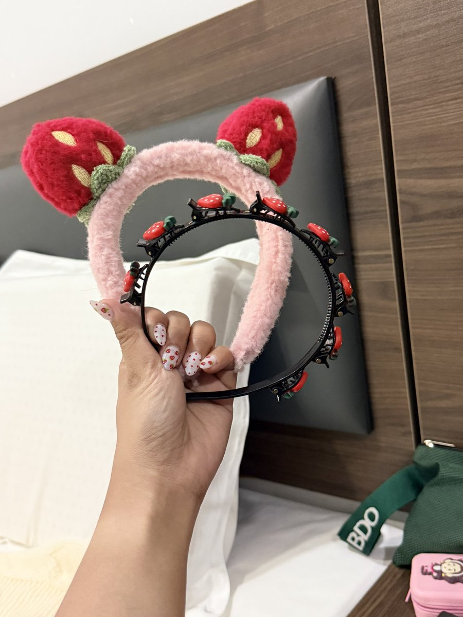 Juyjuy🍓🦖 tweet media