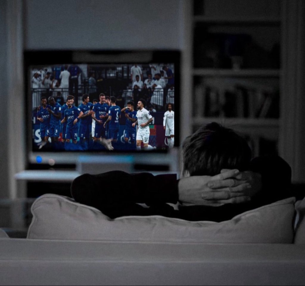 روان tweet media