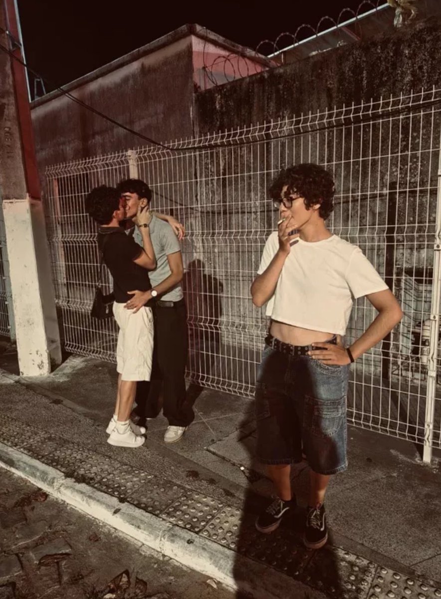 Boys 𝓵𝓸𝓿𝓮 tweet media