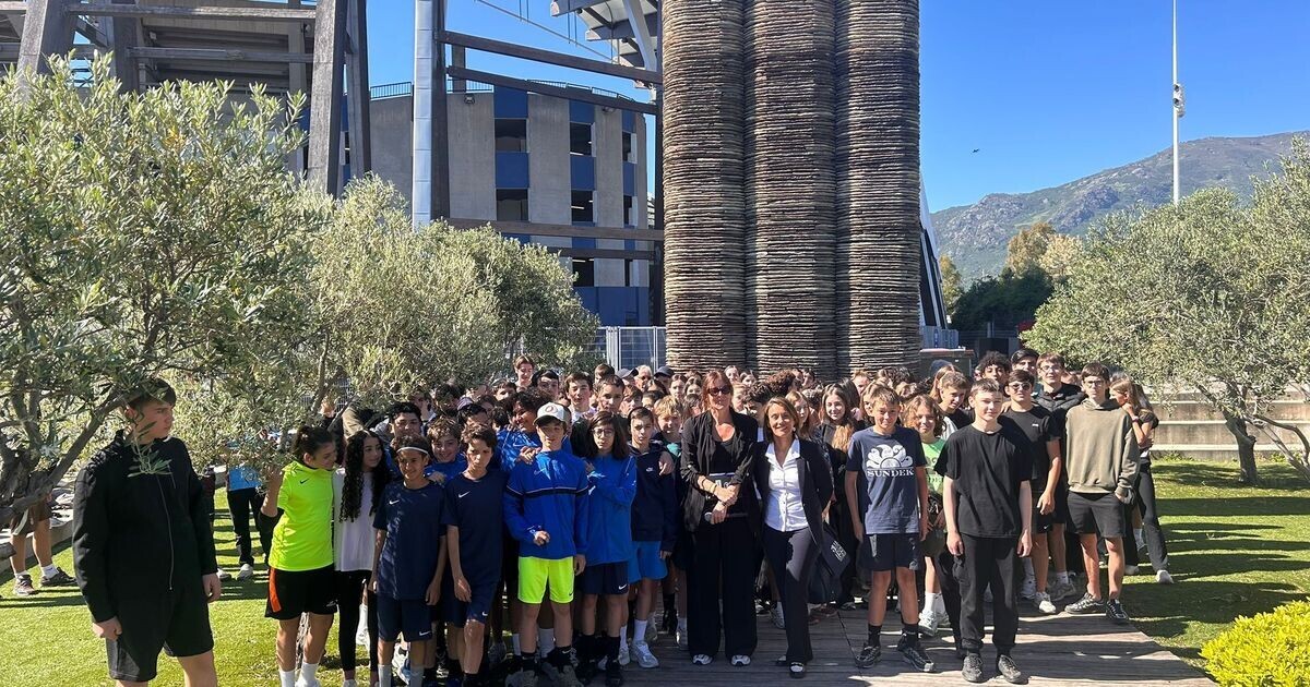 Drame de Furiani : 200 collégiens corses sensibilisés au devoir de mémoire
➡️ l.ici.fr/eJwU