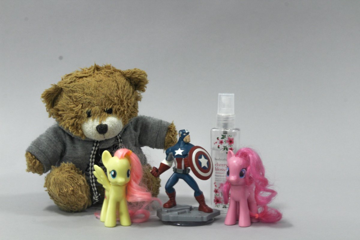 BeeKitty707's tweet image. I love my stuffed animals no shame #stuffedanimals #grogustarwars #teddybear #stuffedanimalphotography #mlp #figures