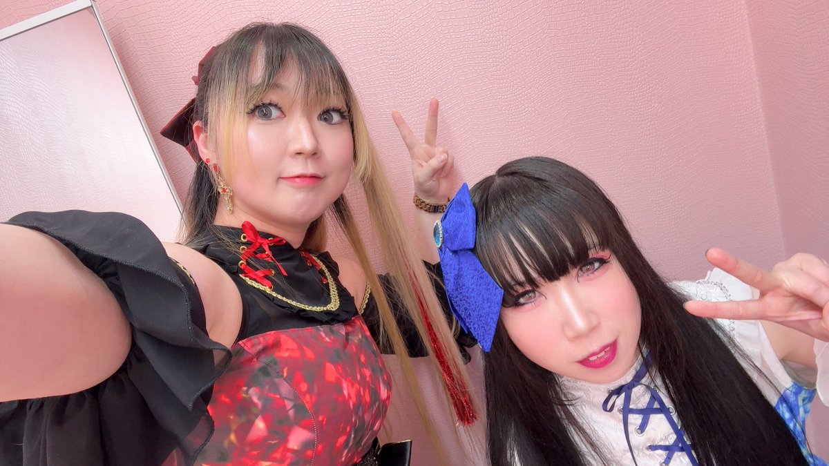 スターライト・ファンタジア
ご来場いただきありがとうございました🙇🏻‍♀️🙇‍♀️

トリということで楽しいメインで
🌟カサブタ
🌟ゆずれない願い
🌟SOULTAKER

歌わせていただきました✨
アイドルイベントでドキドキしてましたが、とても楽しかったです🎶

次回スノフレライブは
5月6日(水祝)@あさがやドラム