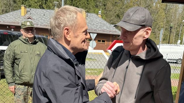 Czy ktoś wie, dlaczego strona amerykańska nie poinformowała ani prezydenta, ani nikogo z jego pałacu, o miejscu wymiany więźniów?