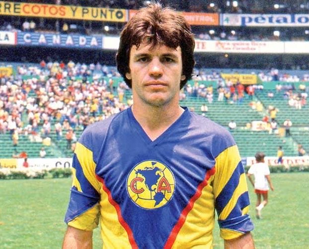 "El Jefe" Águila tweet media