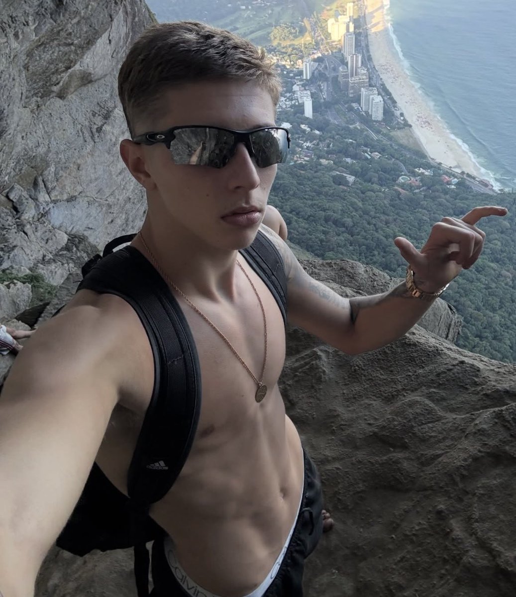 MACHOS SUPREMOS tweet media