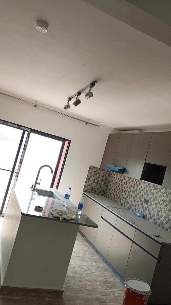 Oso West tweet media