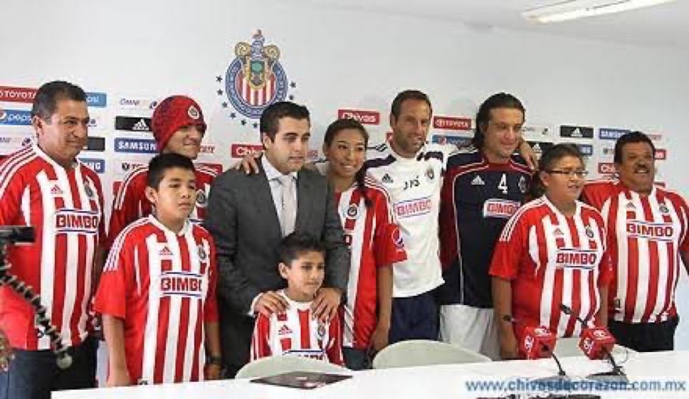Juampachabal03's tweet photo. La banca de mis Chivas para los 4tos de final https://t.co/yE7WBwZlgb
