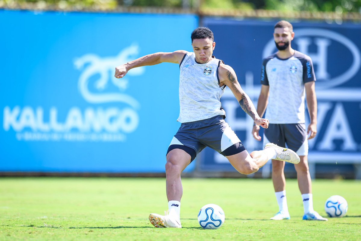 Soccer News Grêmio tweet media