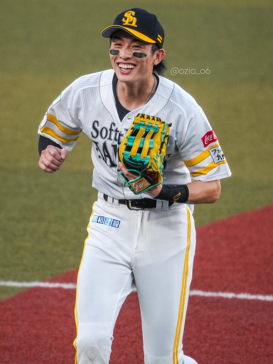 ozio_o6's tweet photo. #ピンクフルデー2026 ⚾️⭐️
 #周東佑京 選手 https://t.co/RgImMzwOfv