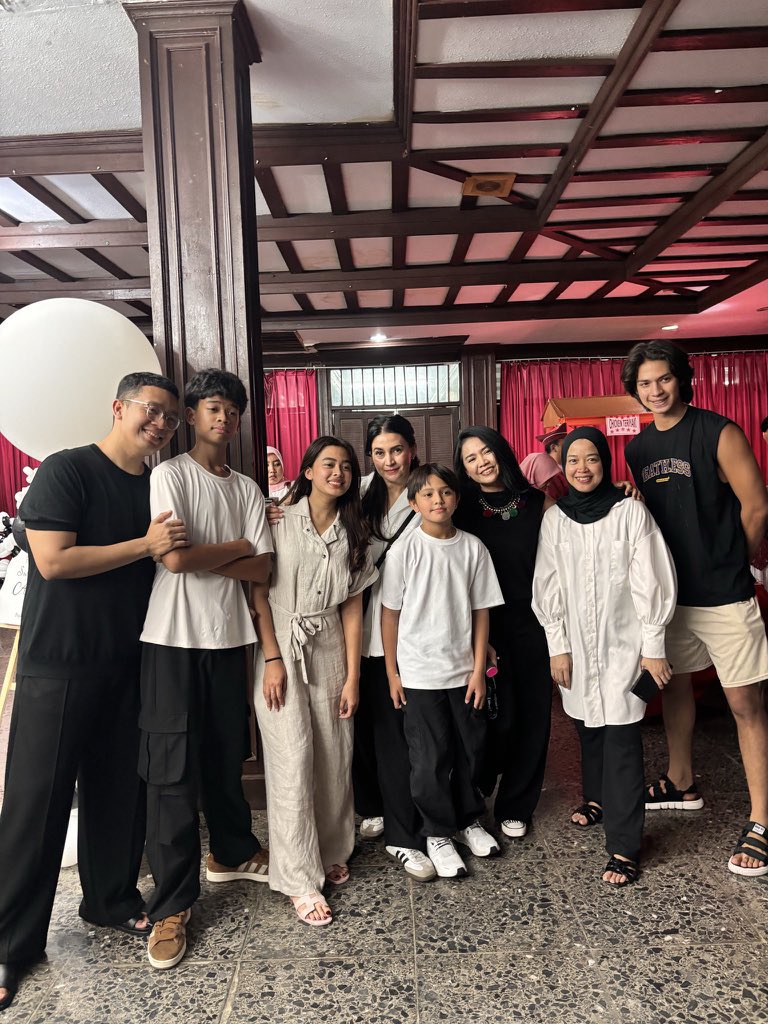 ney ford tweet media