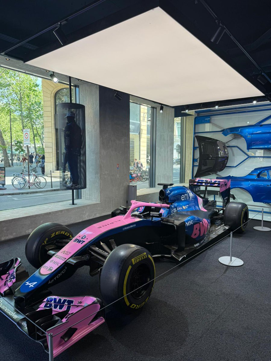 LaFemme_DuBoss's tweet image. #Alpine