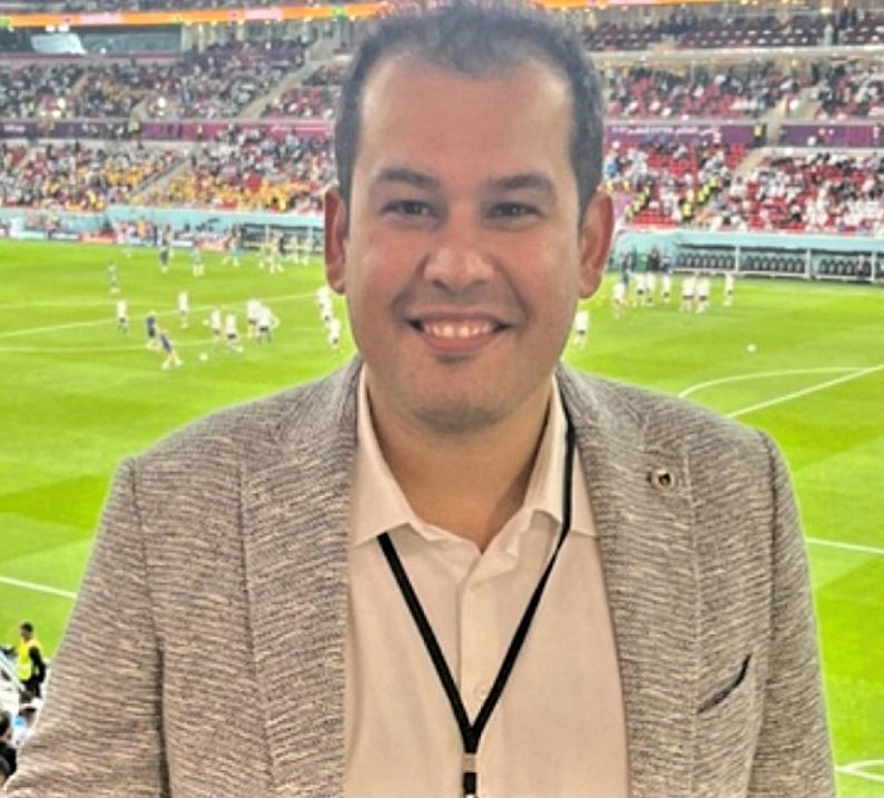 İkinizinde düşmanlarını si.eyim