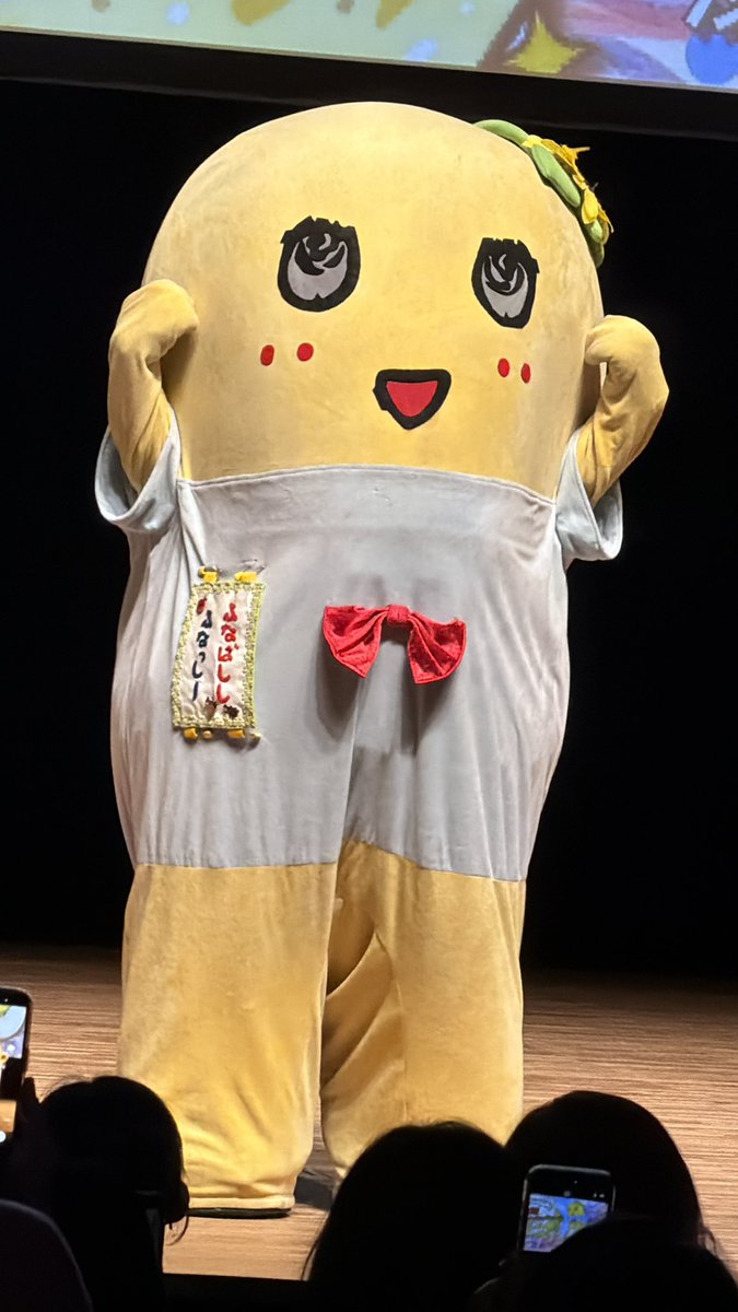 yucali_f's tweet photo. @funassyi 久々梨汁浴びて元気でました♪
ありがとうなっしー！
夏までまた頑張るね💪

#ふなっしー https://t.co/cS1qOI3a6h