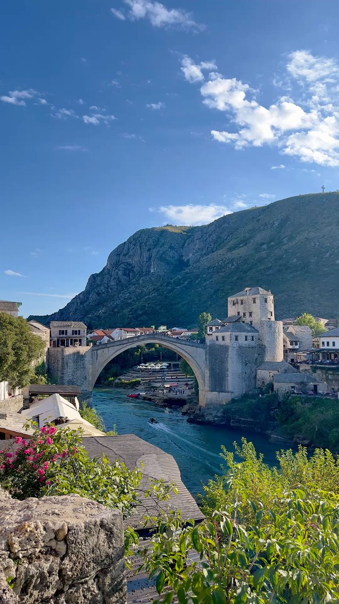 TravelDolce's tweet photo. Secret Europe.
#Mostar #MostarBridge #BosniaAndHerzegovina https://t.co/oIejE6EjVO
