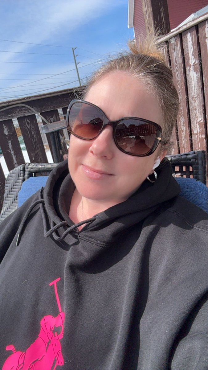 Denise 🇨🇦 tweet media