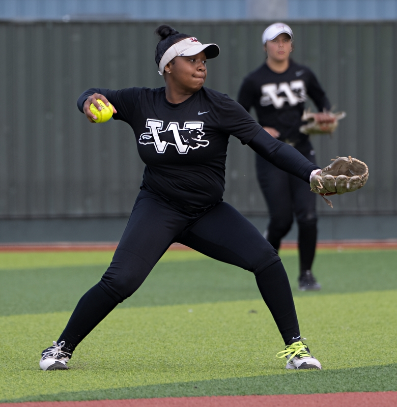 MoorePublicSch's tweet image. 🥎 MPS is excited for all three of our teams to represent their schools in the 6A Regional Softball Tournaments TODAY as they battle it out to get to State, scheduled for May 5 at Firelake Ballpark. 🤩

#MPSpride #LionPride #JaguarPride #SaberCatPride