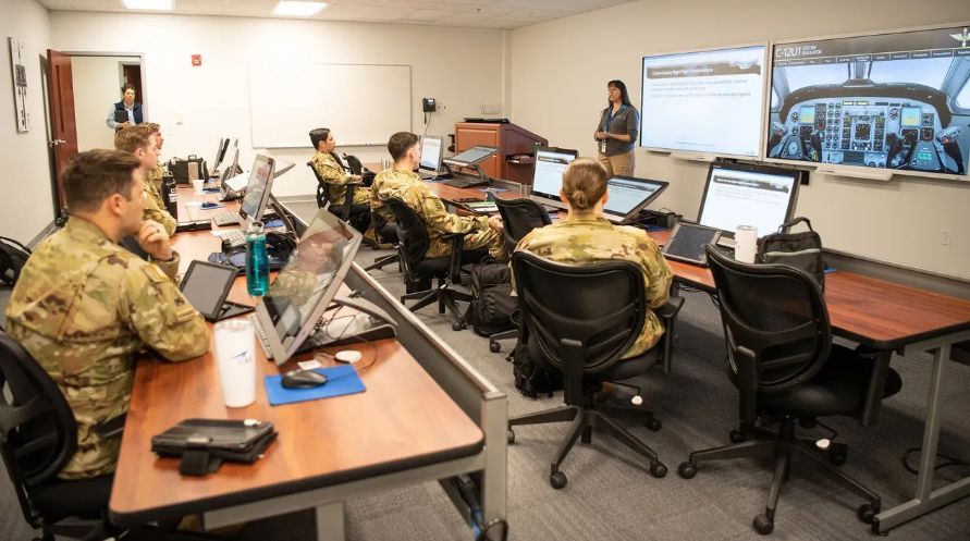 MST_Magazine's tweet photo. Can traditional military training models keep pace with modern defence demands?

As threats evolve faster, budgets tighten, and technology advances, many legacy training programmes are being pushed beyond their limits.

Explore CAE’s perspective: https://t.co/NdHoNtHoIq https://t.co/WVnOhWLxth