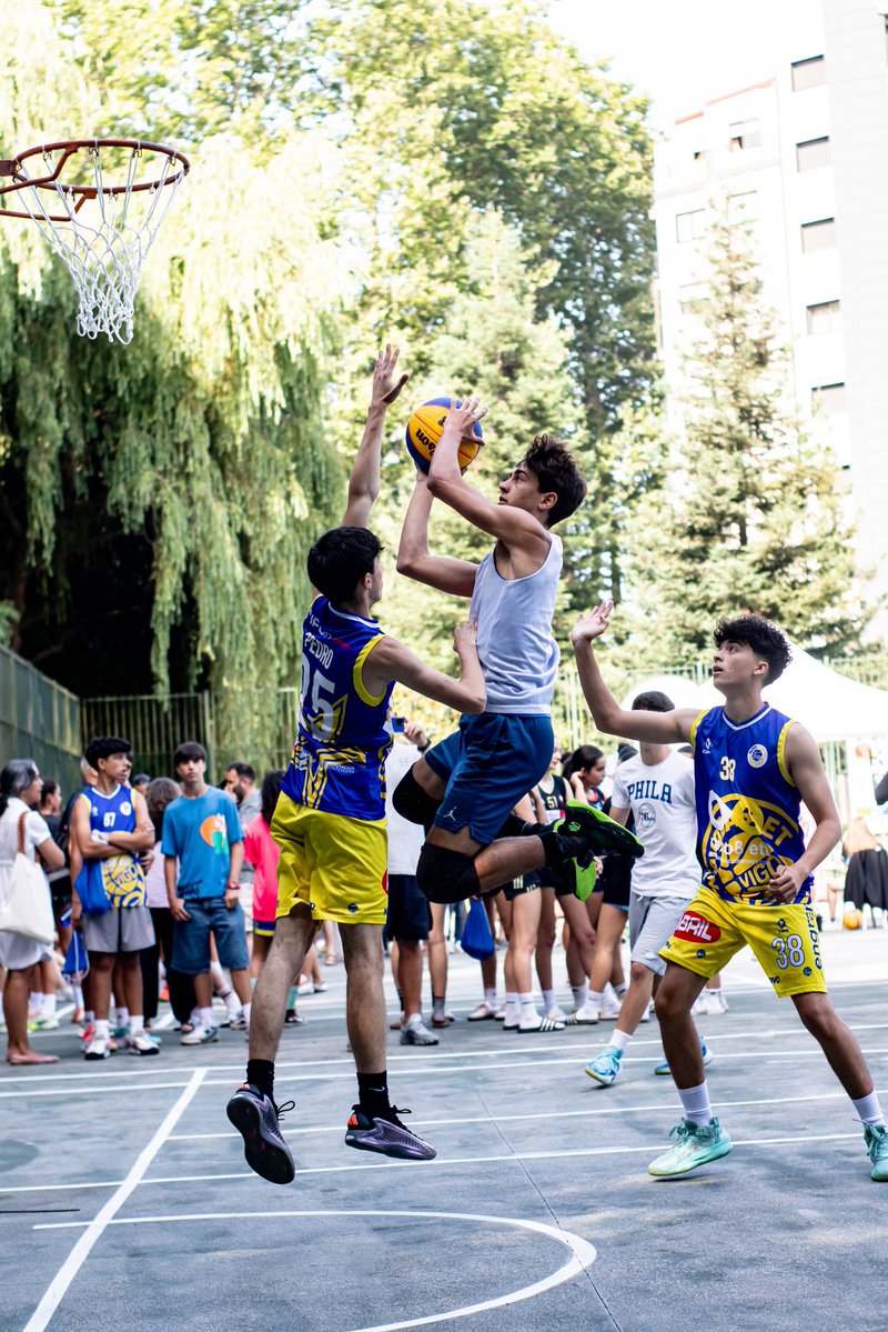 Basketnarúa tweet media