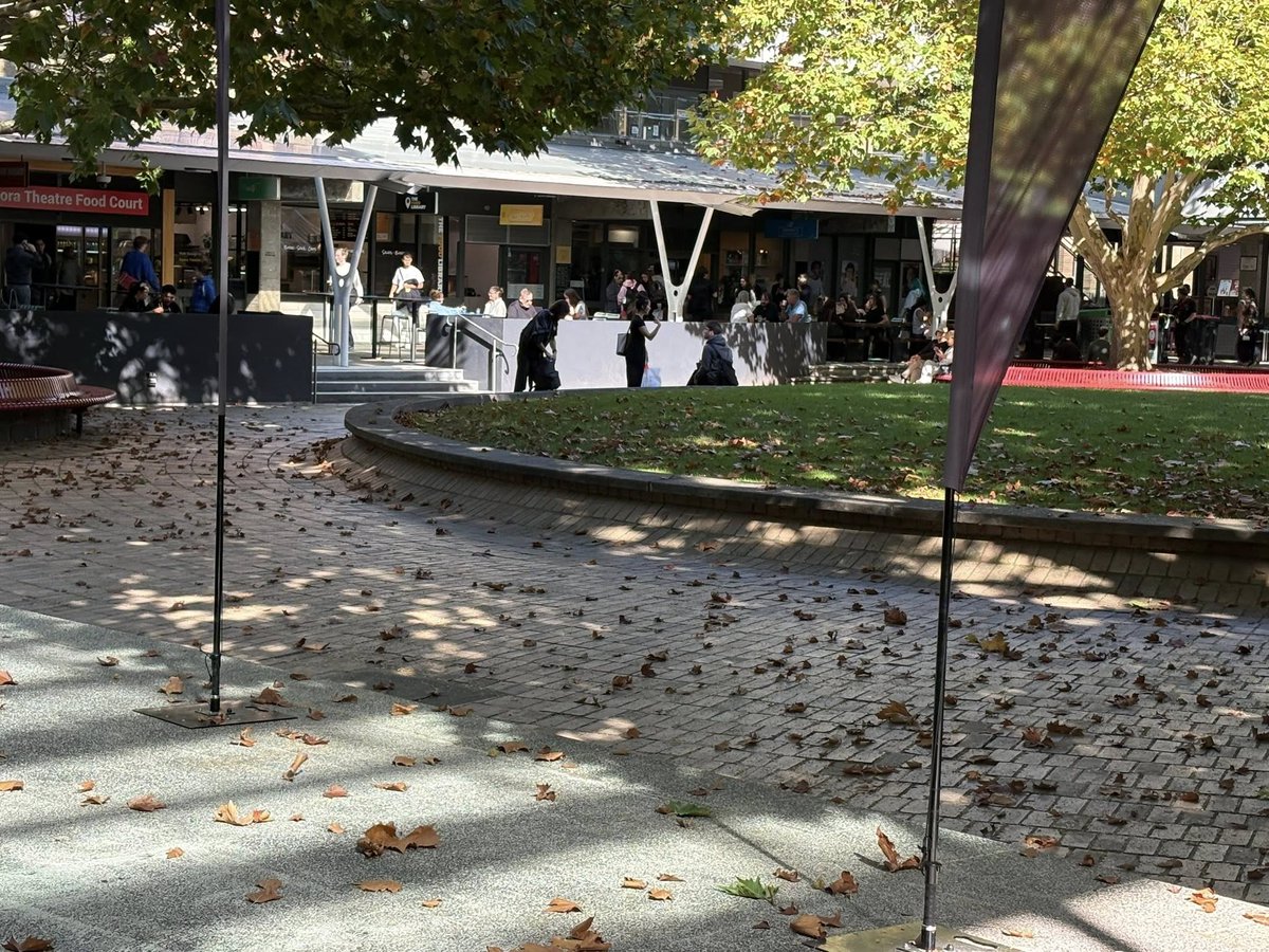 LidZen5's tweet photo. #Melbourne #Australia #LaTrobeUniversity #Eduication #Coffee https://t.co/v159uf7gdd