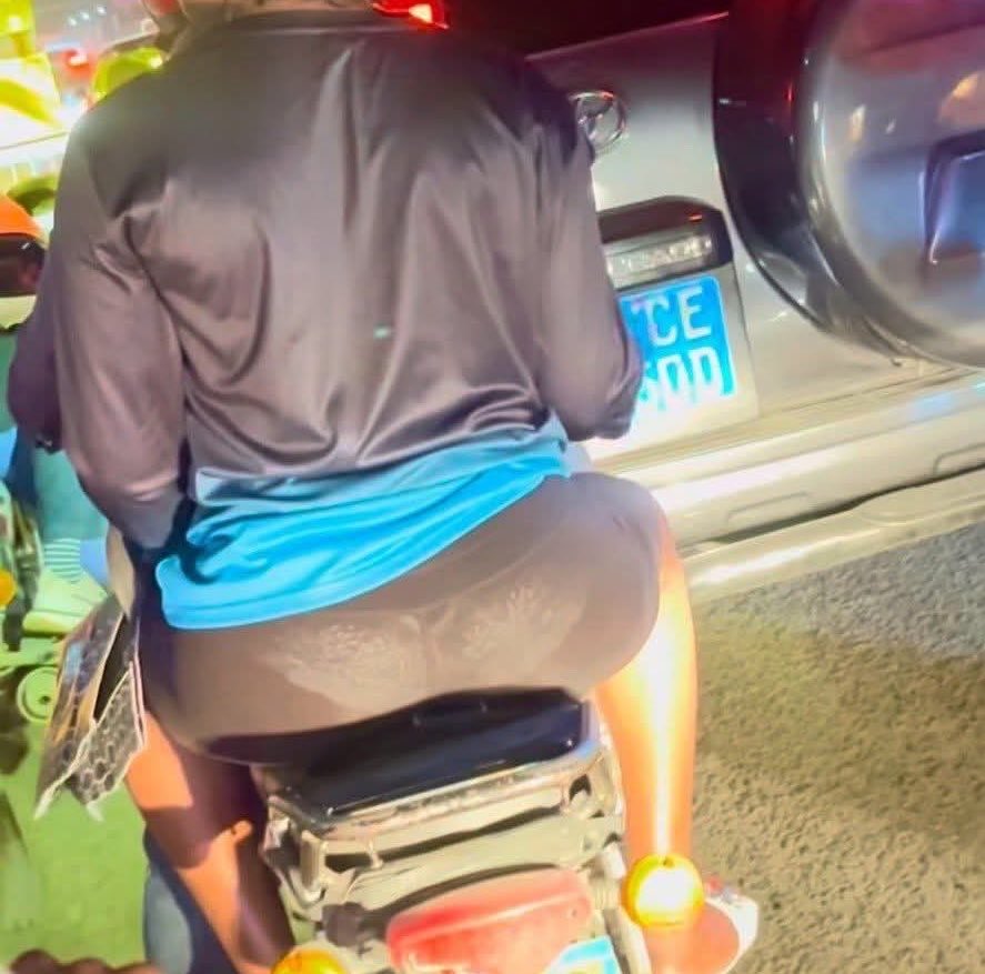 Ariko abari bacu bagamije iki bafite izihe ntego zahazaza?  

Ubu wasanga ari umubyeyi nako ingirwamubyeyi 🫢

My pov ntibikwiye