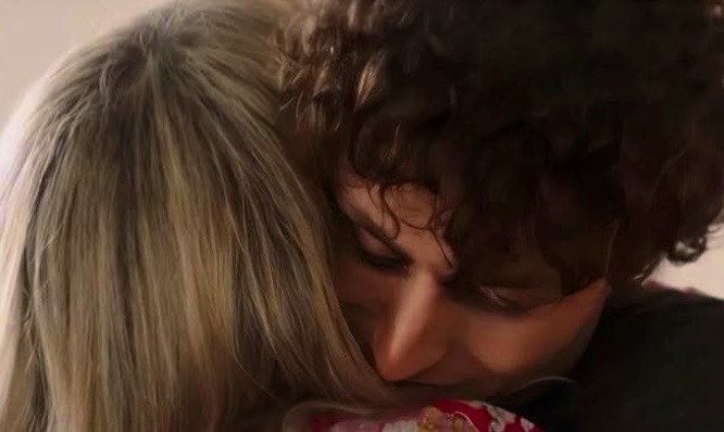 Lnnie15's tweet image. Emmance happy que Noé reste 🥹🤧
Constance et Noé 😭😭💗

 #IciToutCommence