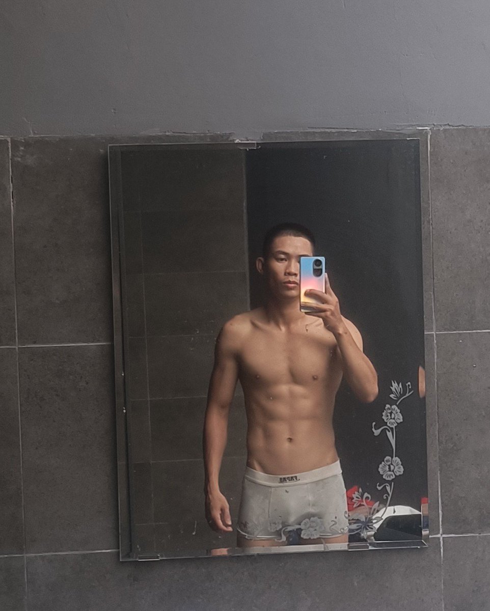 TranDongDu13's tweet photo. Chỉ chờ đợi ngày đi chiến đấu thôi 💪🥊 https://t.co/k44ygr5lNR