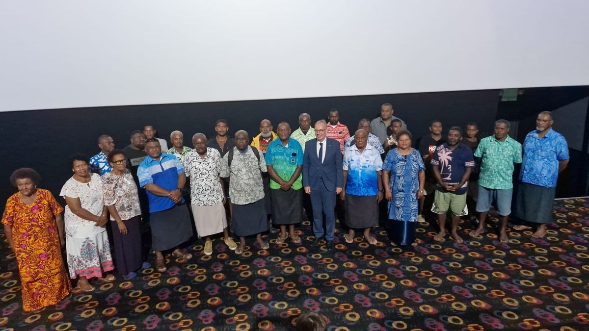 GermanyPacific's tweet photo. Our very first docu series “Stories from the Blue Frontier”—under Climate Talks 🇩🇪🤝🇫🇯—made it to the big screen 🎬
Honoured to welcome the true ⭐️: community members from #Vuniniudrovu, #Drawa & #Nakavu
Stay tuned—episodes coming soon on Spotify & YouTube! #ClimateTalk https://t.co/tEEaMzyl6c