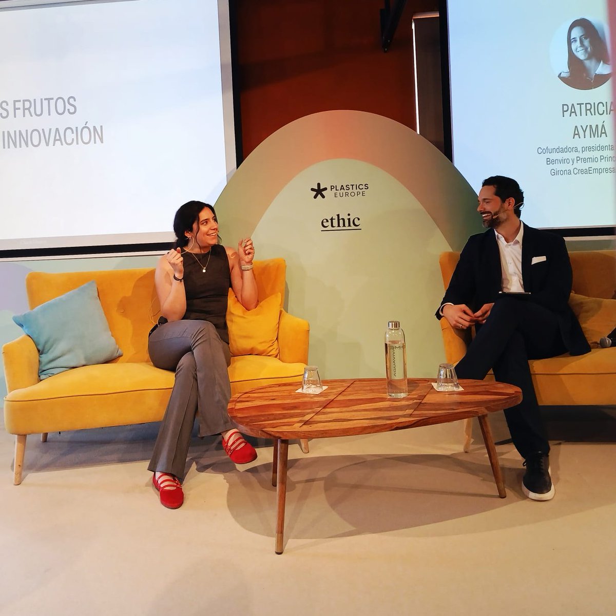 Ethic_'s tweet photo. @PlasticsEuropES @bioplat @AsajaNacional Patricia Aymá, cofundadora, presidenta y CTO de Benviro y Premio Princesa de Girona CreaEmpresa 2026, nos cuenta los frutos que puede deparar la #innovación. https://t.co/1y1qijKCOA