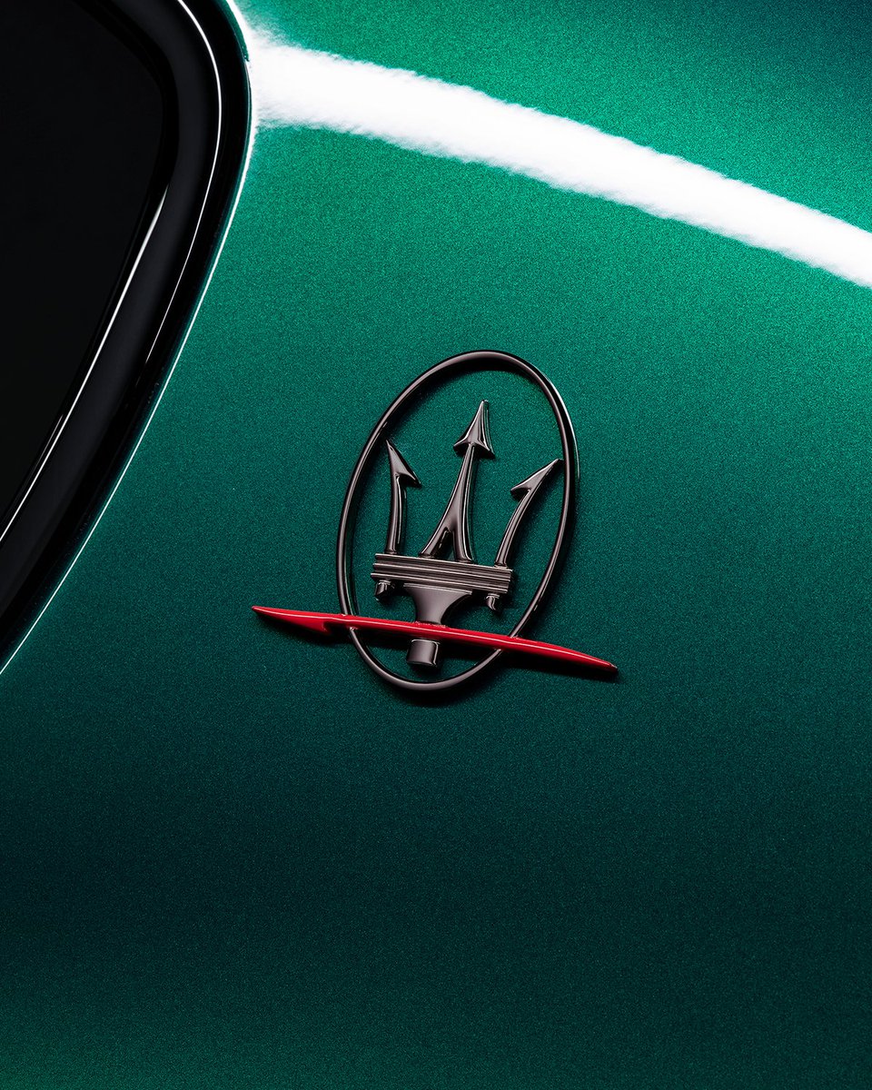Maserati_HQ's tweet image. From the hand of Neptune to the front grille of our very first racer, the Trident has become synonymous with automotive excellence. 
#Maserati #100YearsOfTheTrident