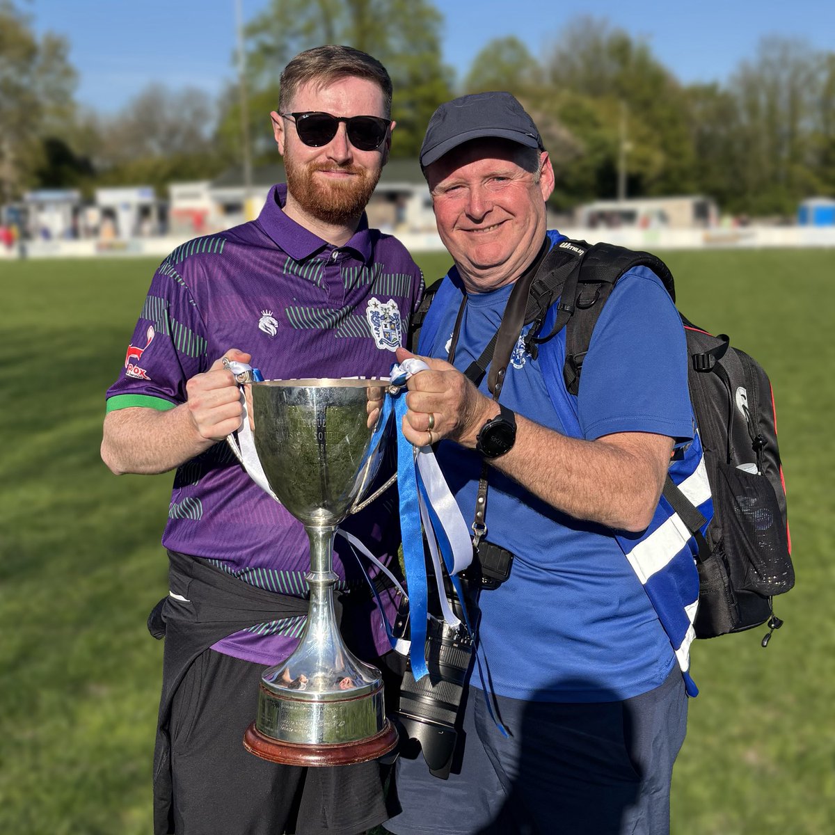 Philhill1961's tweet image. It’s moments like this that make it so special…UTS!!!🤍💙
@buryfcofficial #shakers 
#buryfc