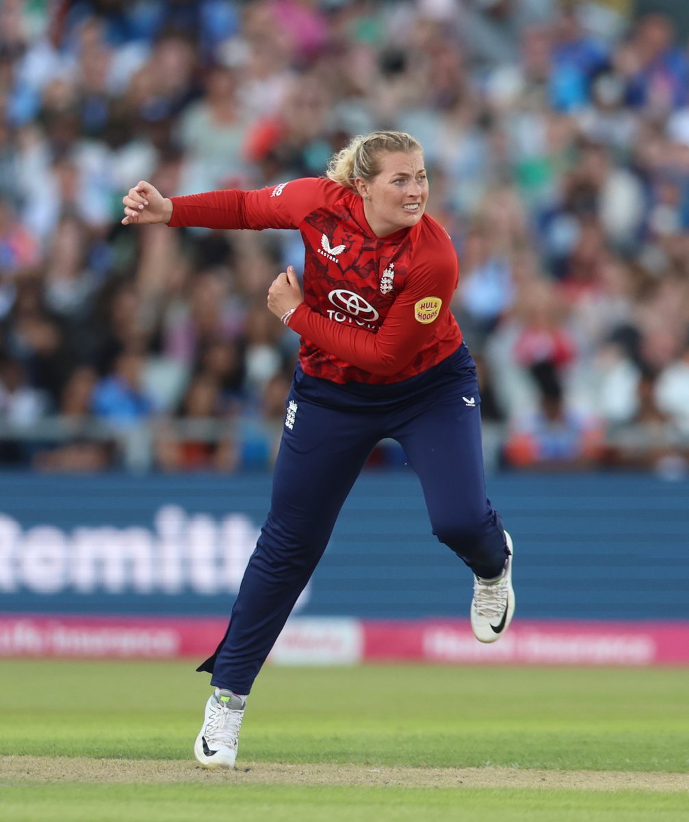 Emirates Old Trafford tweet media