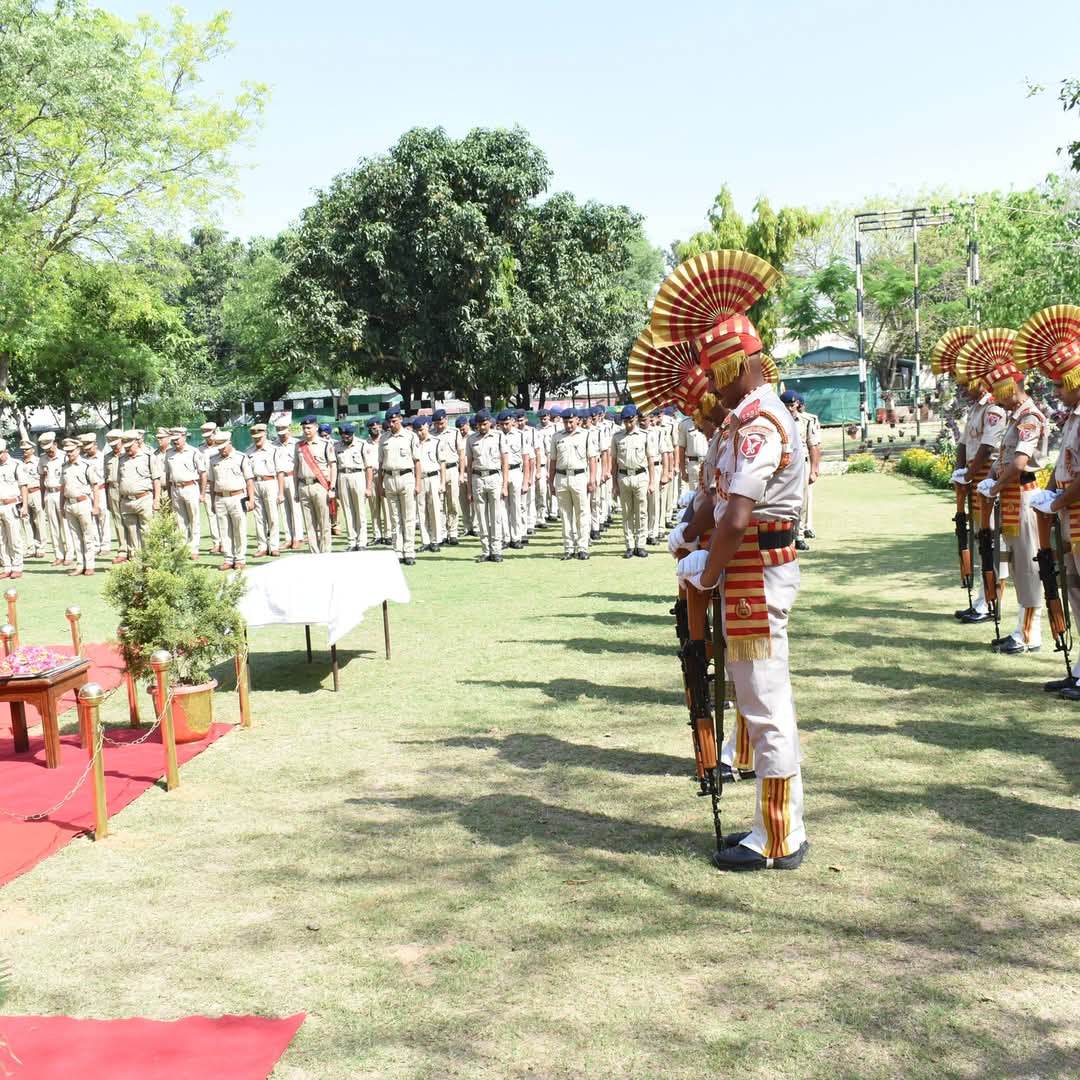 @7BnSSB_INDIA tweet media