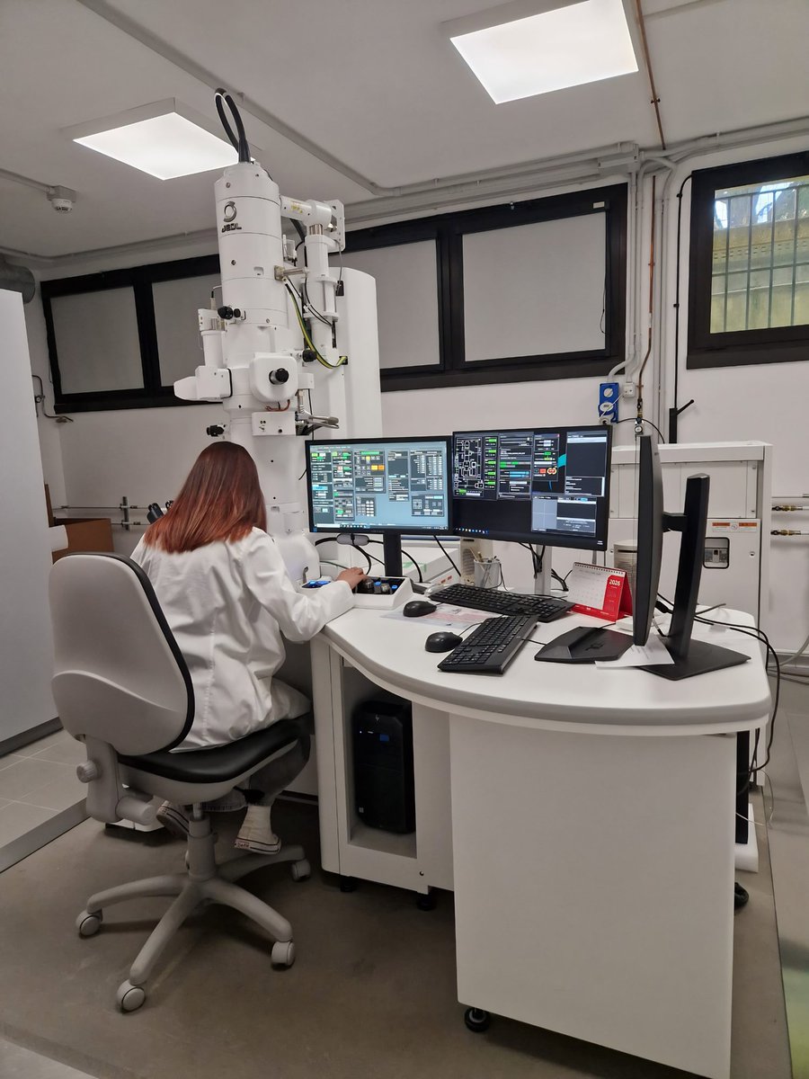 Uni_Insubria's tweet image. 🔬 4,4 milioni di euro da @RegLombardia a #uninsubria per potenziare le #infrastrutture di #ricerca a Como, Varese e Busto Arsizio. 
Con il Centro Criett crescono innovazione e dialogo con le imprese 
👉 uninsubria.it/criett-fesr