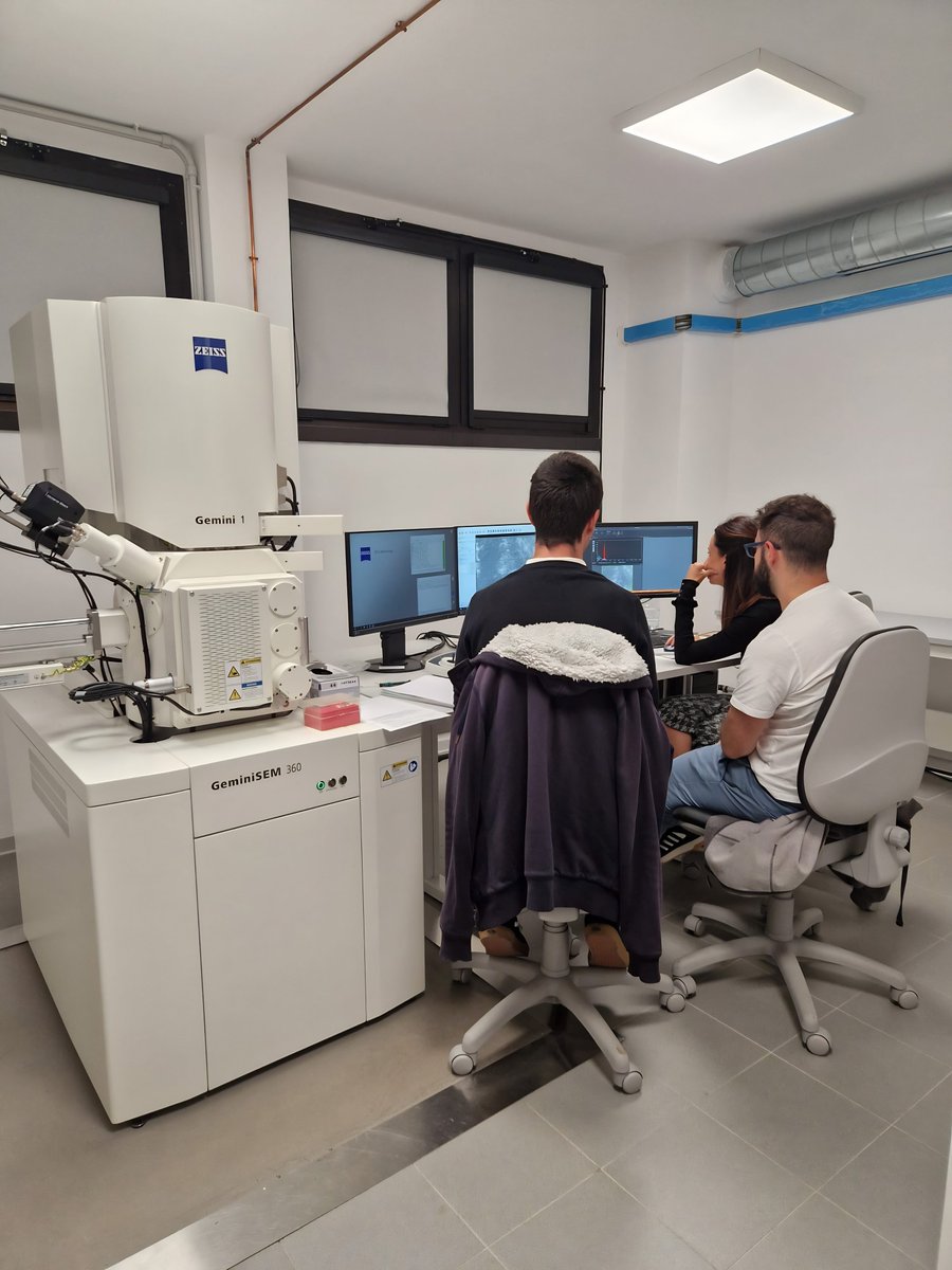 Uni_Insubria's tweet image. 🔬 4,4 milioni di euro da @RegLombardia a #uninsubria per potenziare le #infrastrutture di #ricerca a Como, Varese e Busto Arsizio. 
Con il Centro Criett crescono innovazione e dialogo con le imprese 
👉 uninsubria.it/criett-fesr