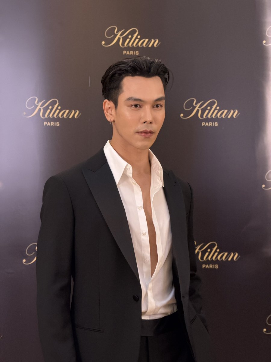 One Connection tweet media