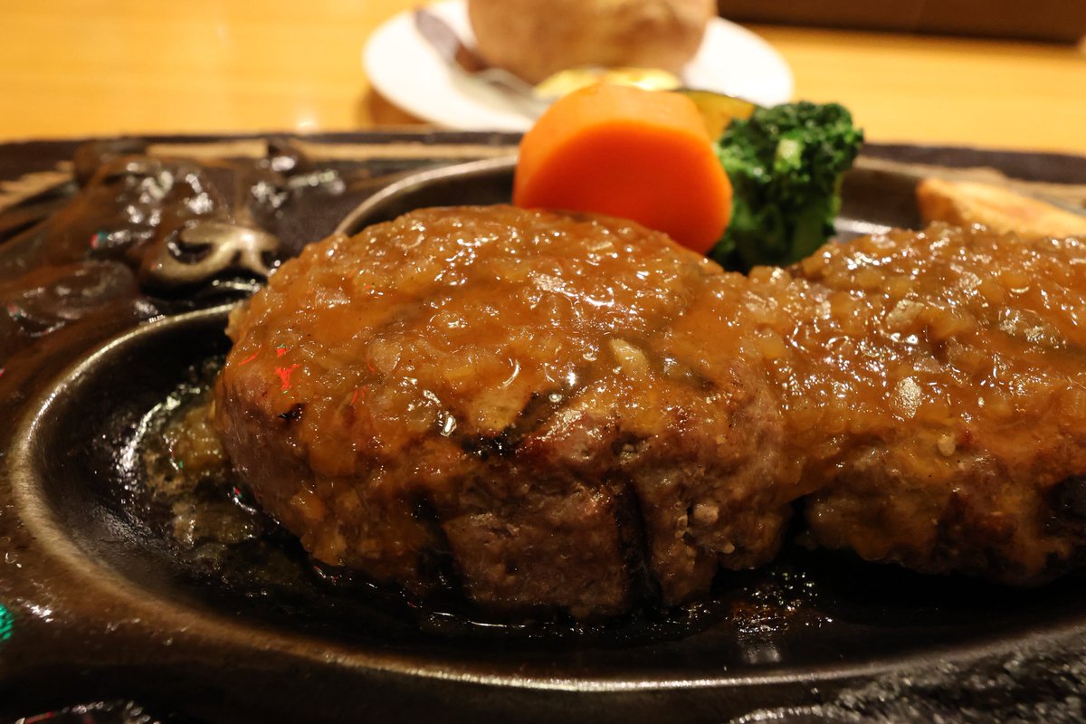 over🏍️R1M（5/4箱根YZFmtg✨️🤩超絶楽しみや🥰） tweet media