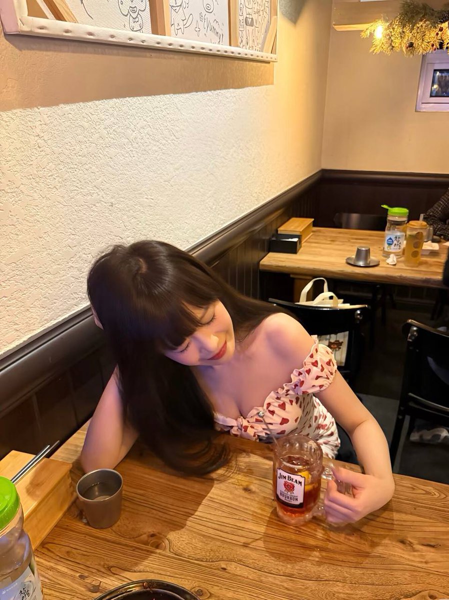 Asuxiaiziji's tweet image. #aesthetic #foodphotography #instafood #relaxingtime #happymoments #simplepleasures
Soft afternoons and sweeter moments.