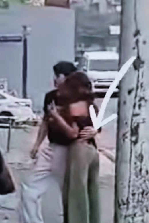 msariajill's tweet photo. Kailan kaya mag f-face reveal si Ms. Allyza San Juan the non-showbiz girlfriend ni Anton??? https://t.co/eZteKVFXWe